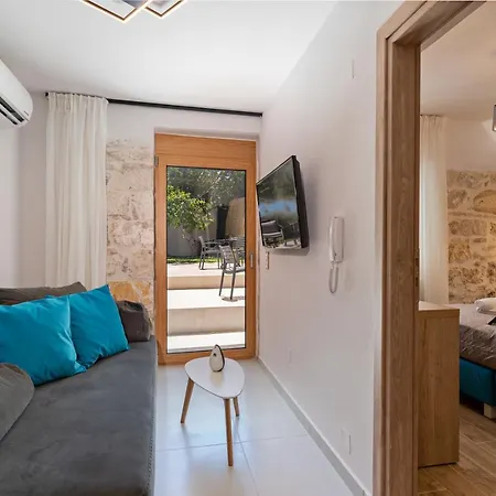 Erotokritos Luxury העיירה רתימנו