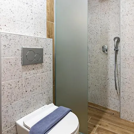 Erotokritos Luxury דירה