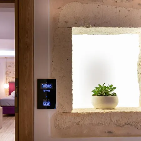 Erotokritos Luxury * Retimno