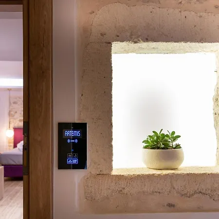 Erotokritos Luxury *